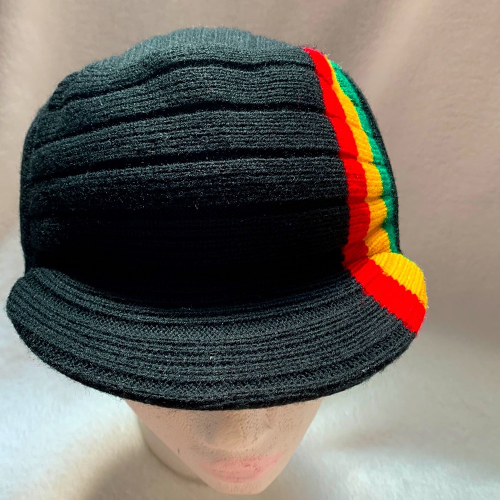 Crochet Rastafarian black, green & gold hat